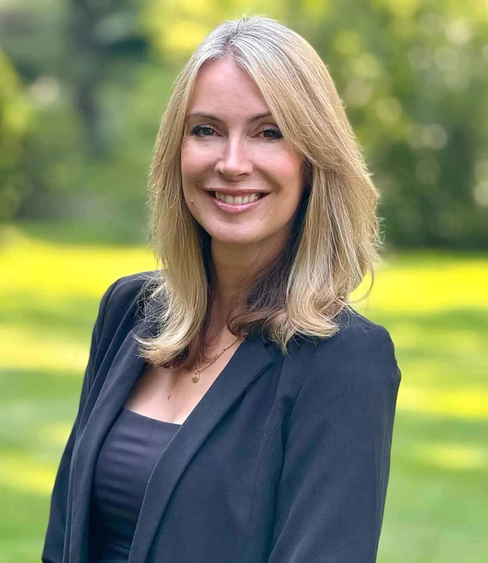 Headshot of Laura Cocat